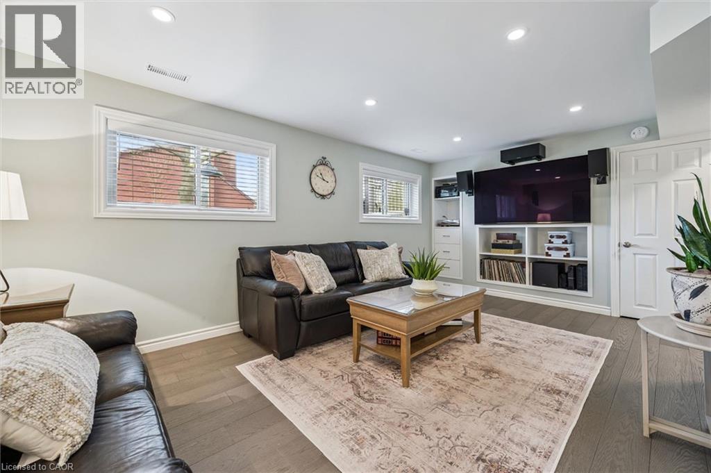 574 SPRUCEHILL Avenue - 28