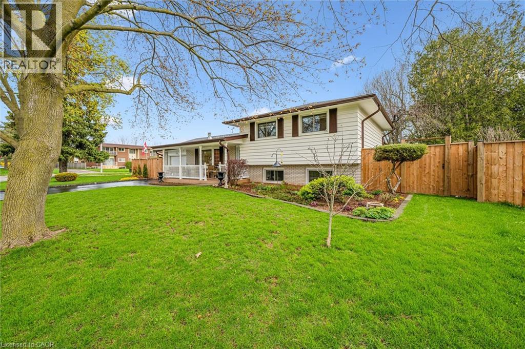 574 SPRUCEHILL Avenue - 5
