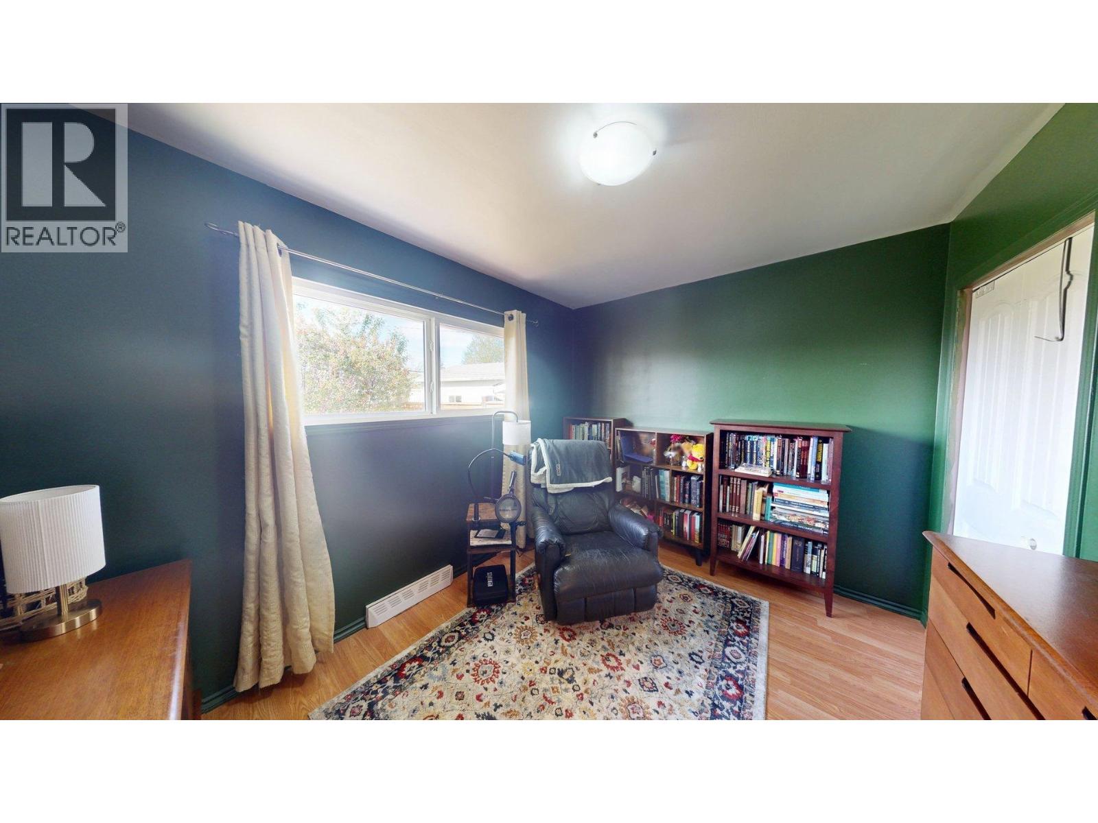 9711 106 AVENUE - 15