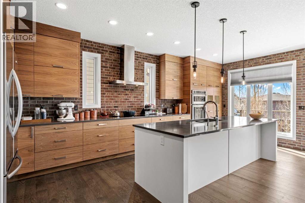 82 Cranbrook Crescent SE - 13