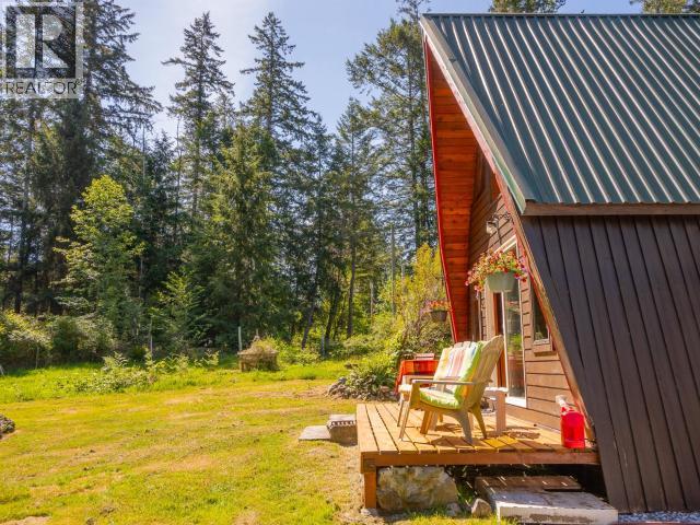 5029 PAXTON ROAD, Texada Island