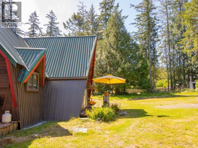 5029 PAXTON ROAD, Texada Island