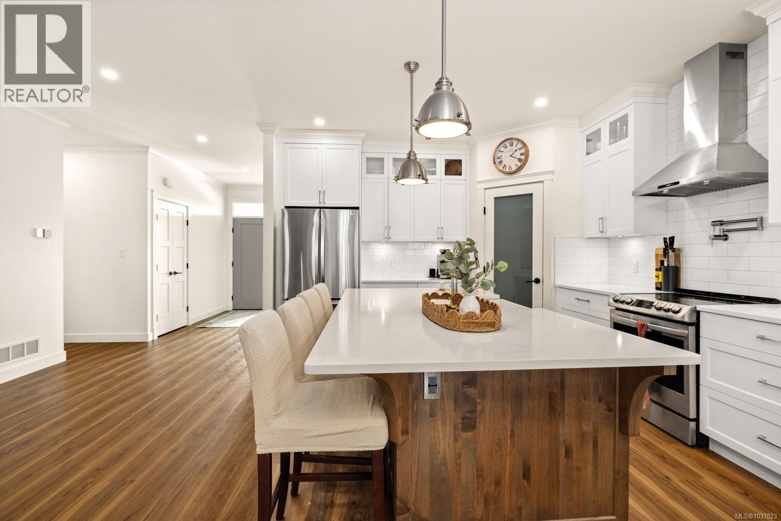 539 Greenwell Dr - 5