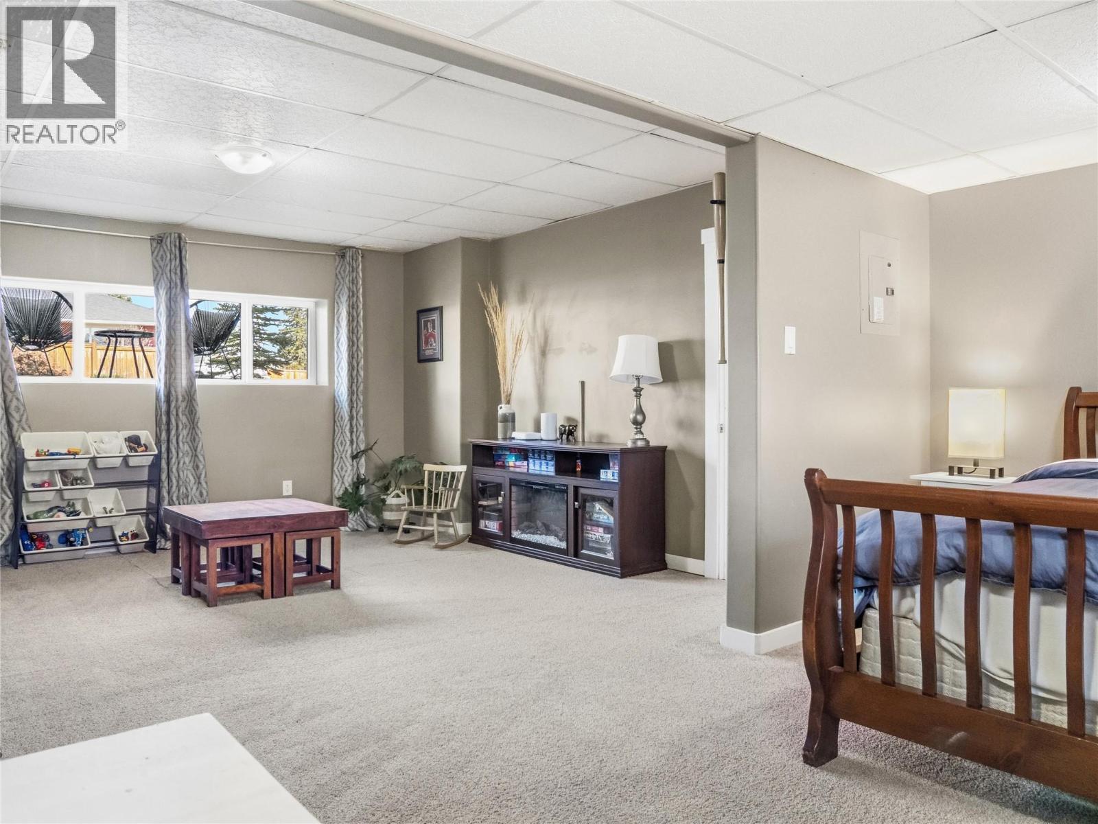 9101 19 Street - 37