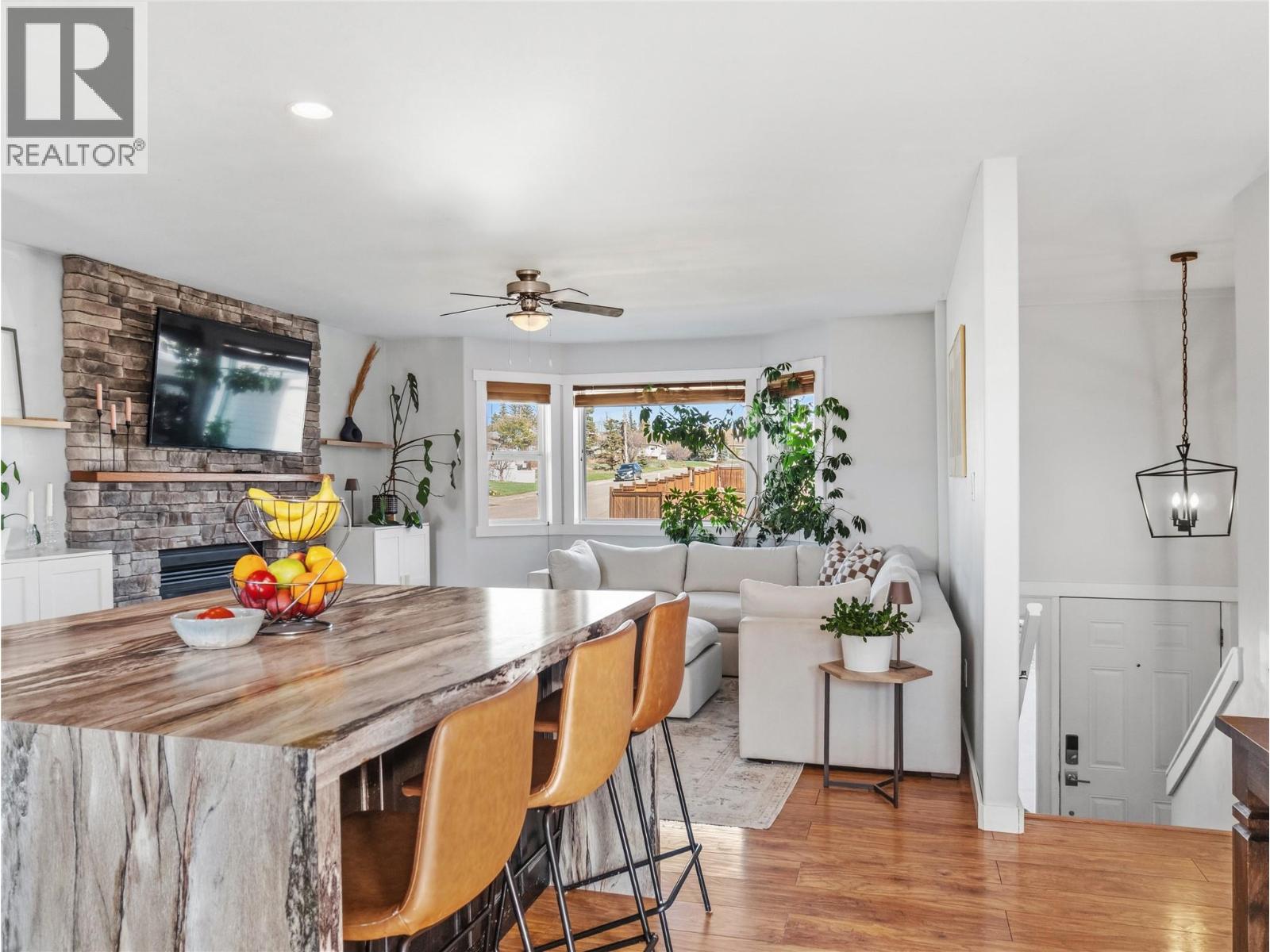 9101 19 Street - 14