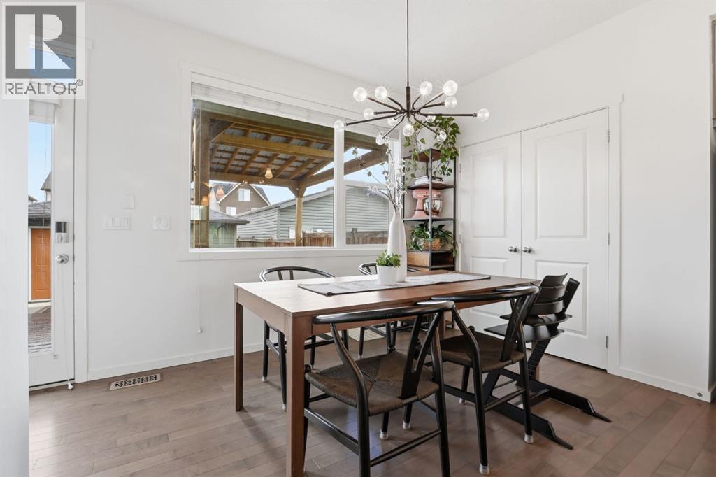 648 Walden Drive SE - 18