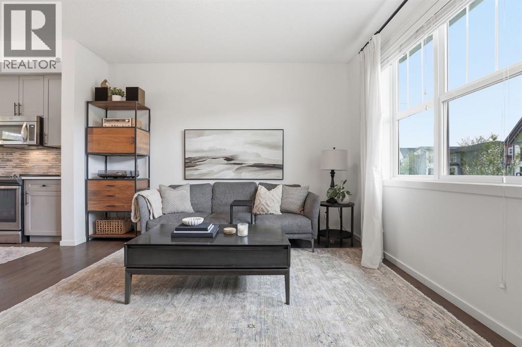 648 Walden Drive SE - Image 2