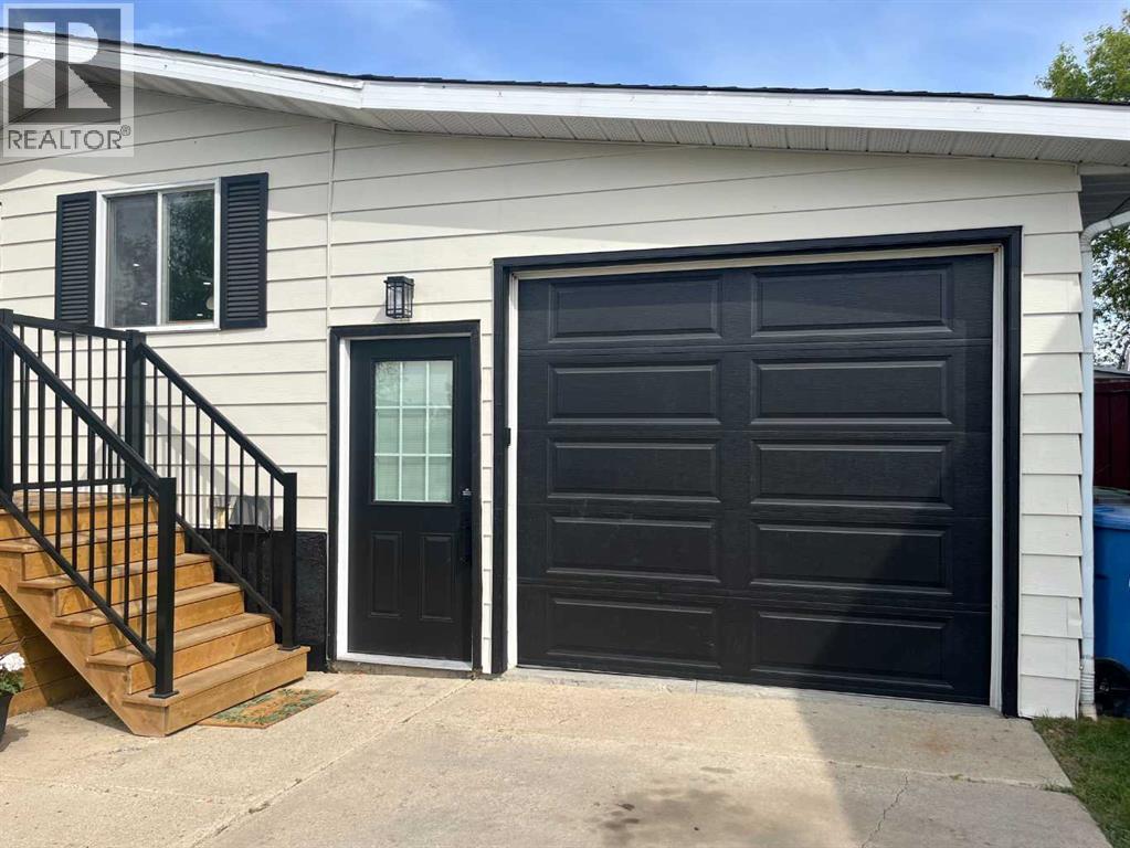 11 Huntstrom Place NE - 50