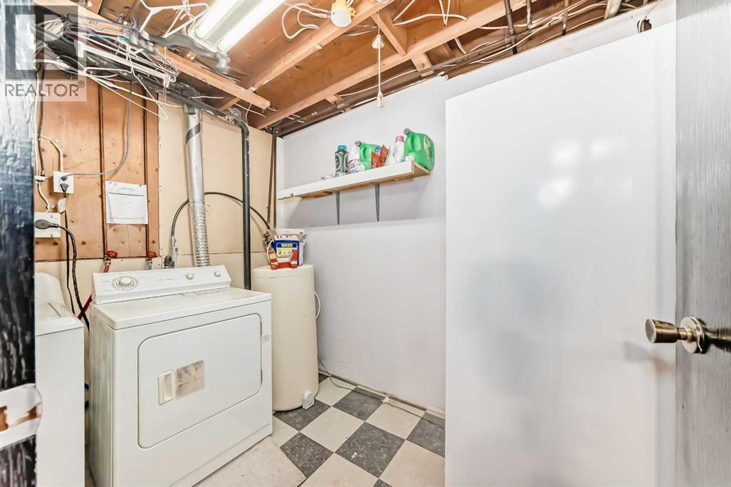 11 Huntstrom Place NE - 40