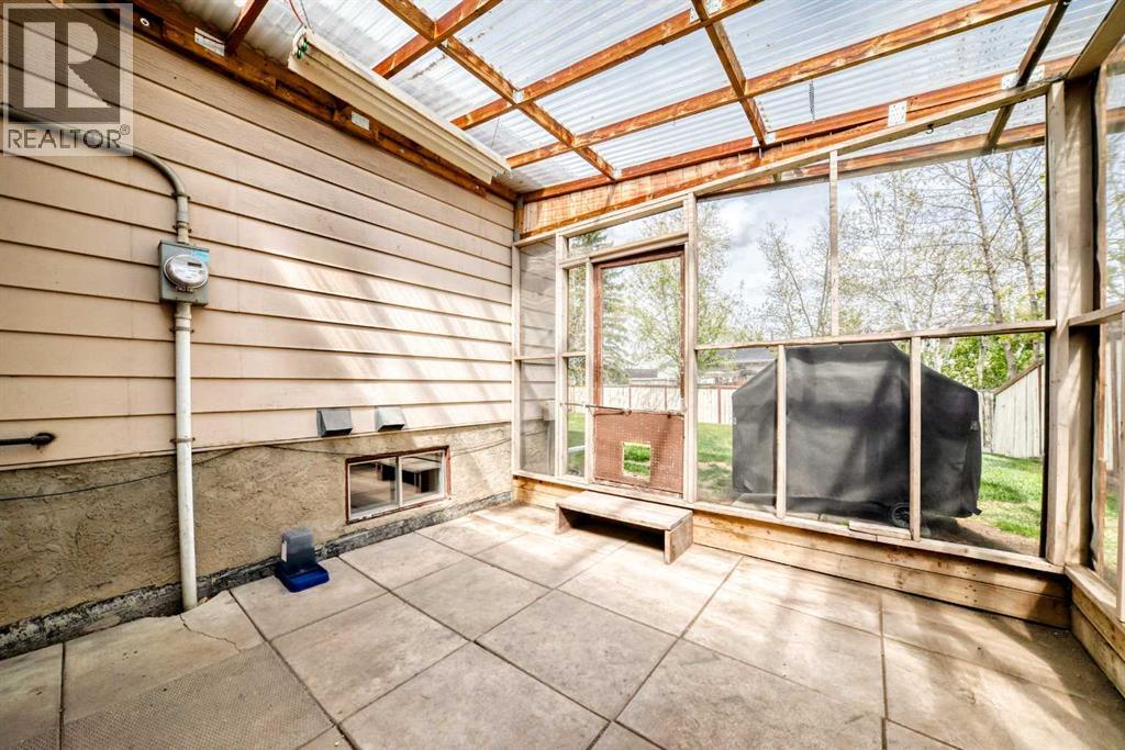 11 Huntstrom Place NE - 43