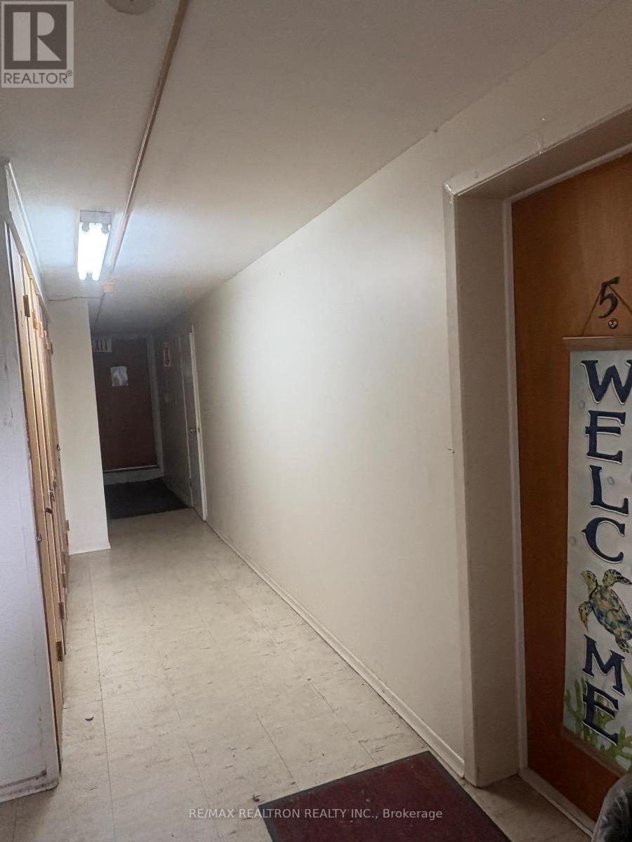 188 HENRY STREET - 5