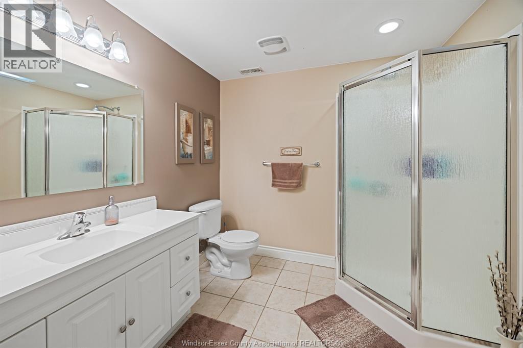 25 GOLFVIEW DRIVE - 22
