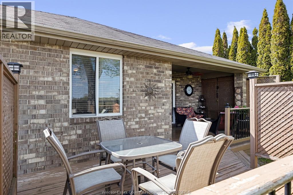 25 GOLFVIEW DRIVE - 26