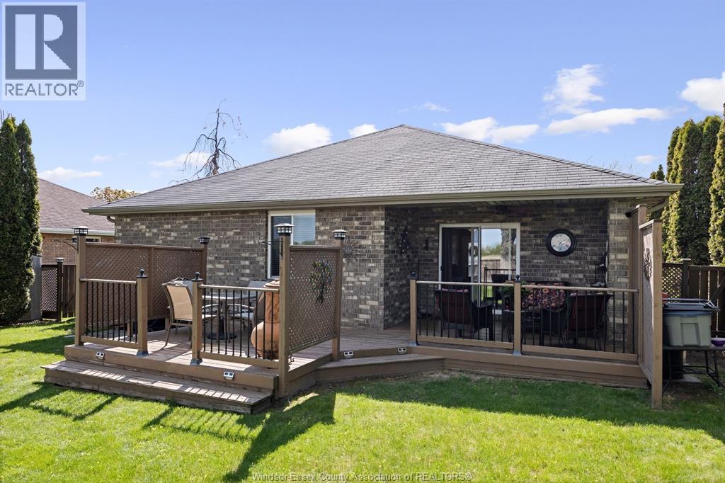 25 GOLFVIEW DRIVE - 27
