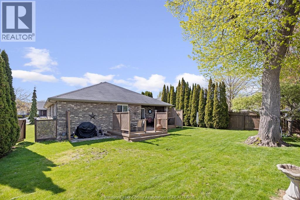 25 GOLFVIEW DRIVE - 29