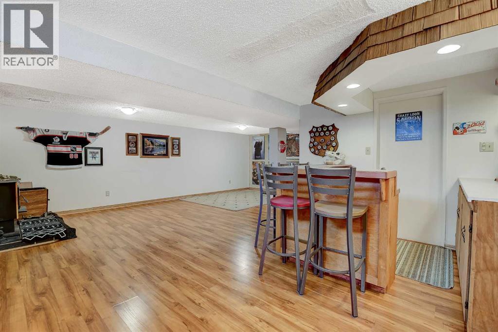 8511 99B Street - 22