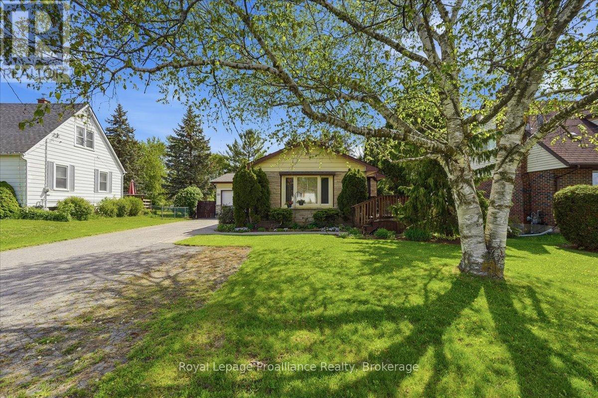 21 GLENDALE ROAD - 1