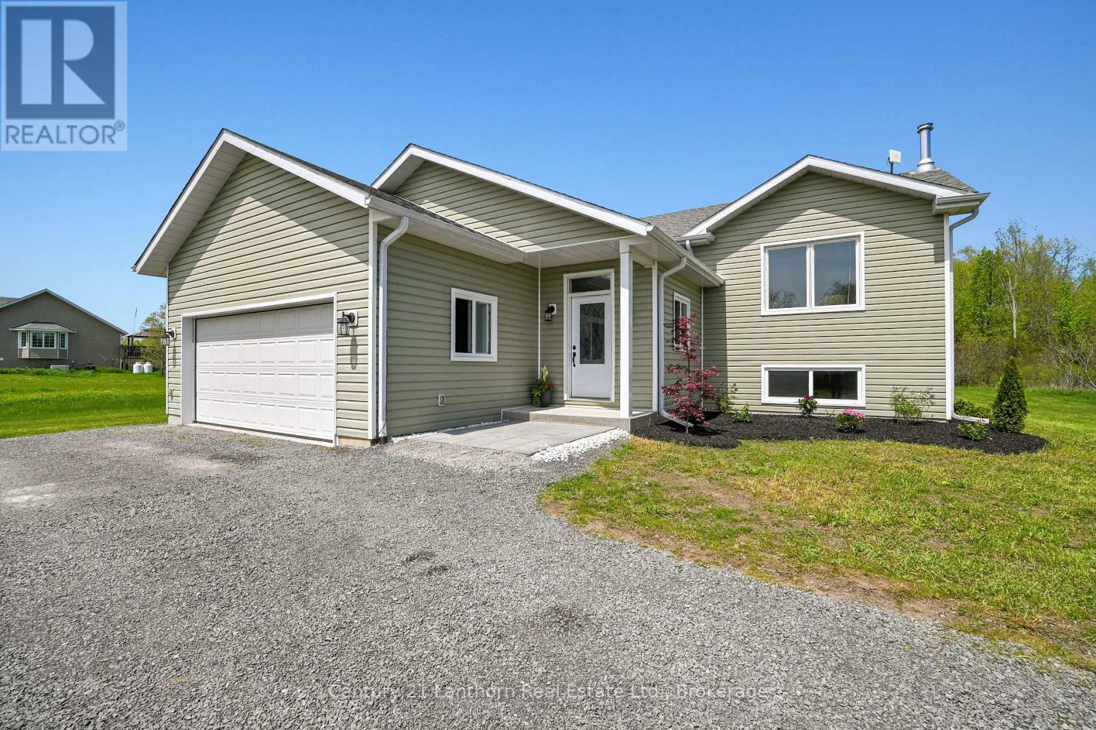 488 JOHNSTON ROAD - 8