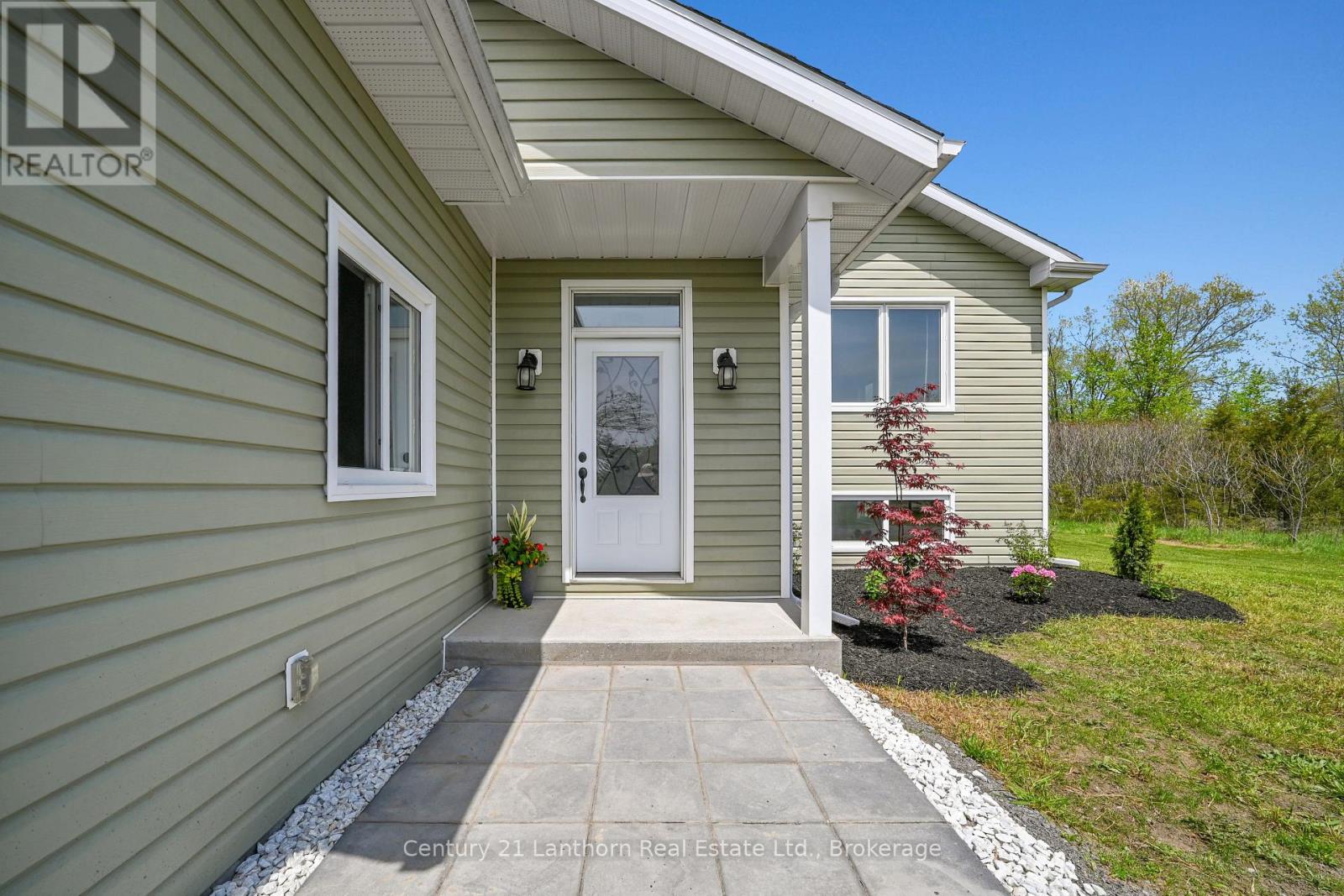488 JOHNSTON ROAD - 9