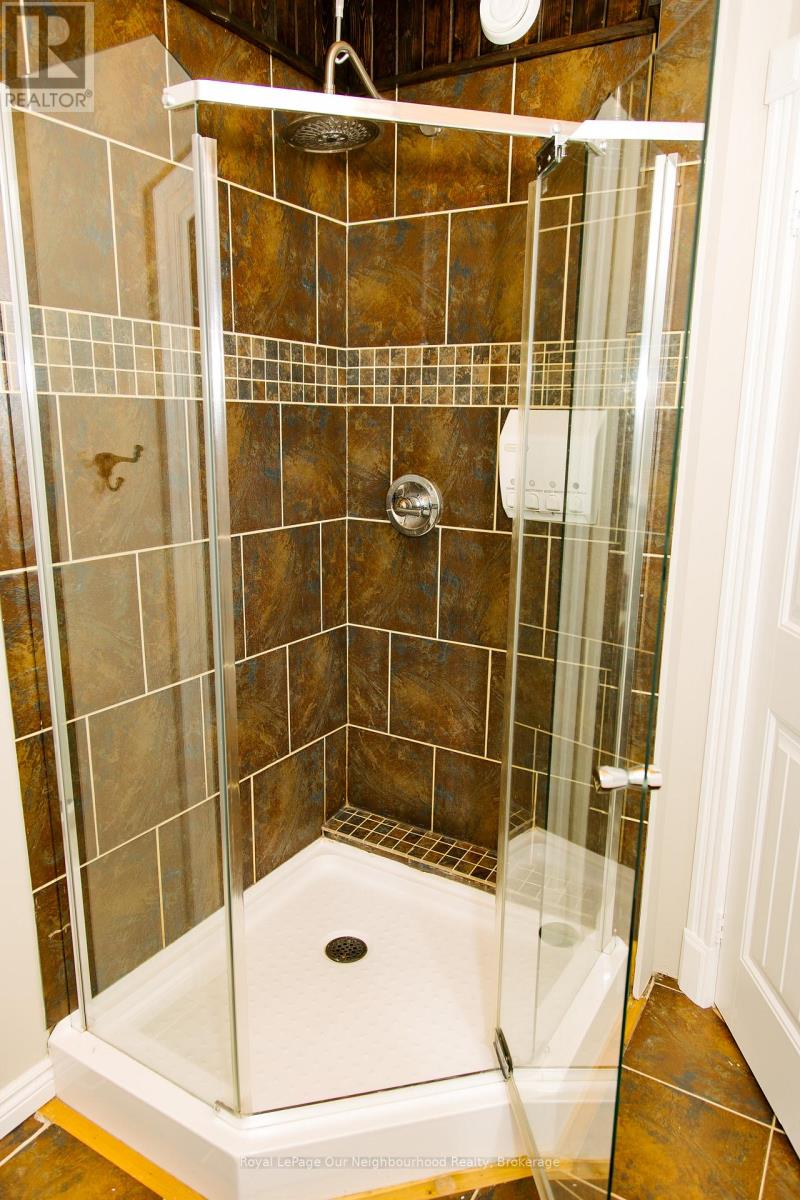 1040 SKI RIDGE TRAIL - 18