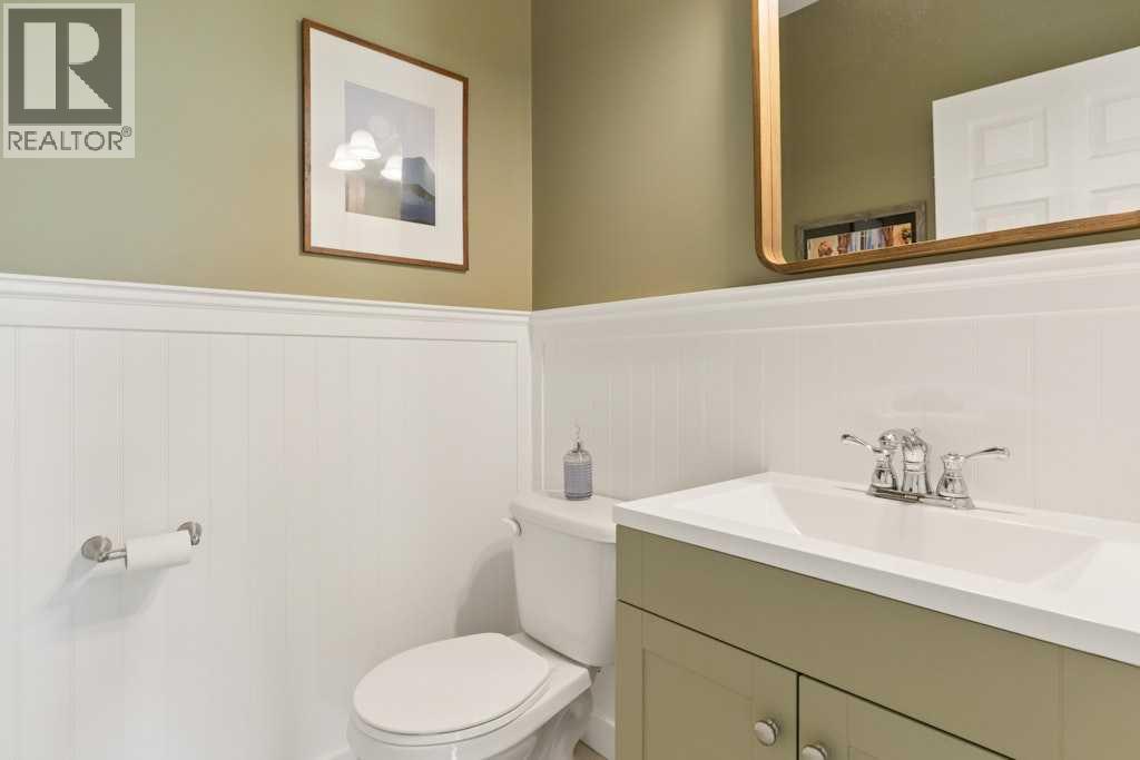 728 Windridge Road SW - 21