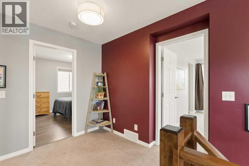 728 Windridge Road SW - 39