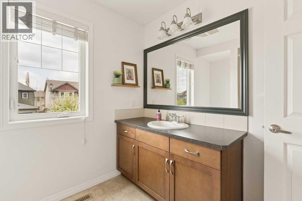 728 Windridge Road SW - 46