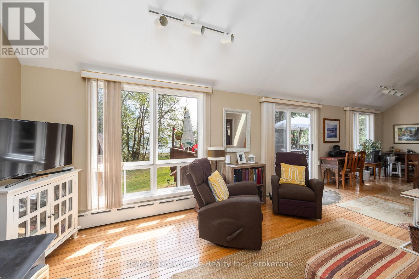 504629 GREY ROAD 1 - 23