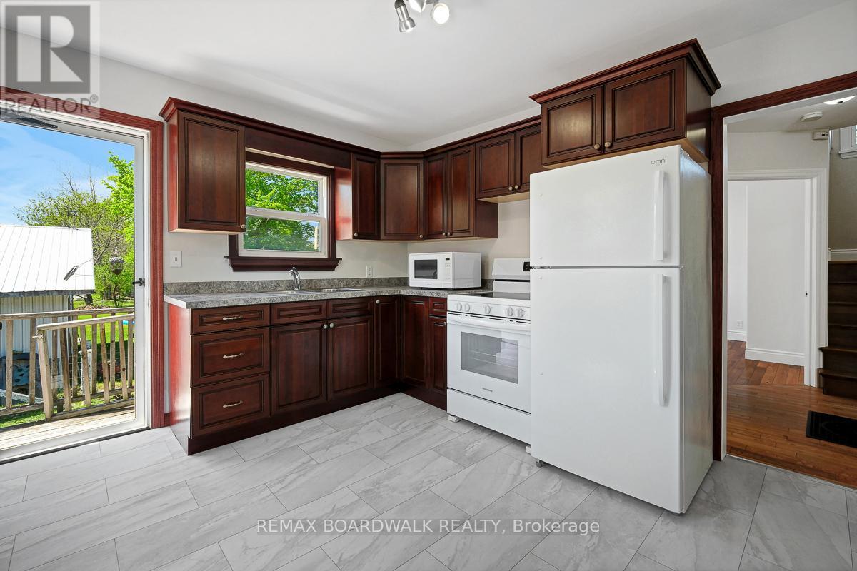 96 YORK STREET - 13