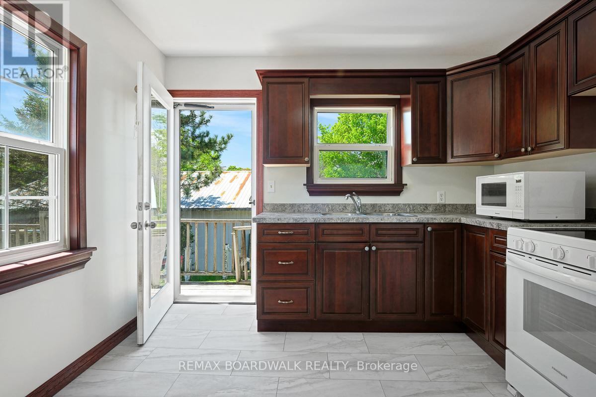96 YORK STREET - 15