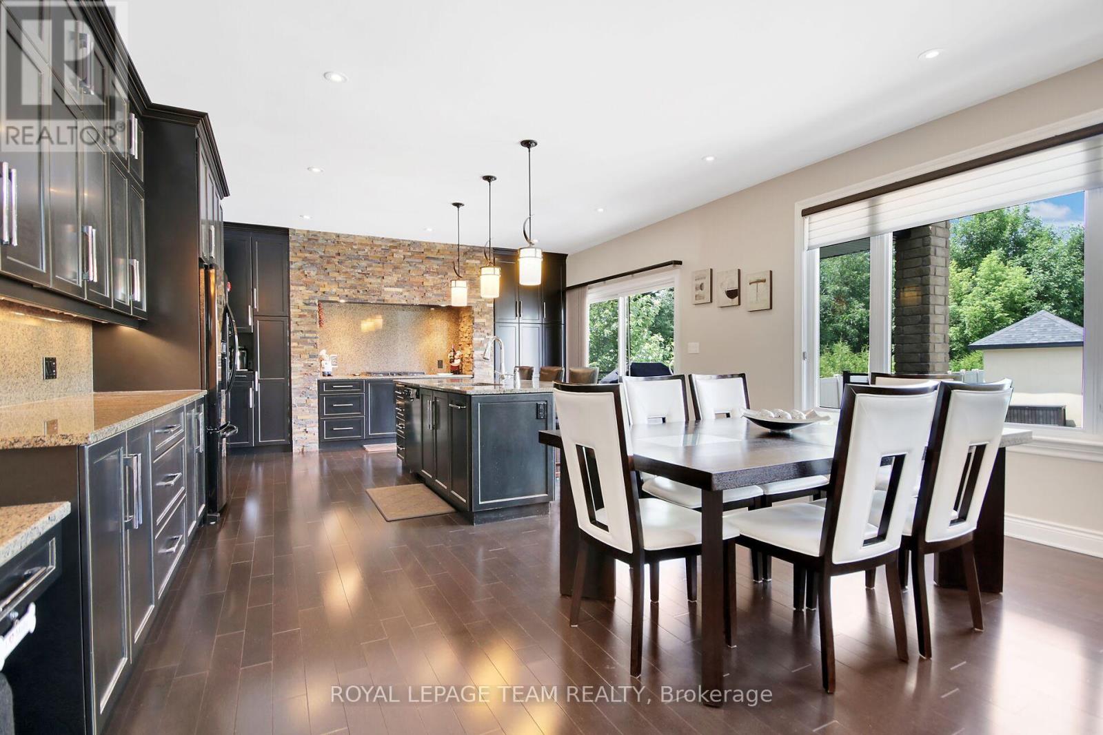 1419 BALMORAL DRIVE - 16
