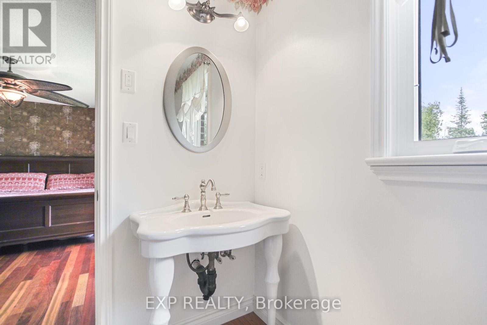 2186 CLYDE LAKE ROAD - 16