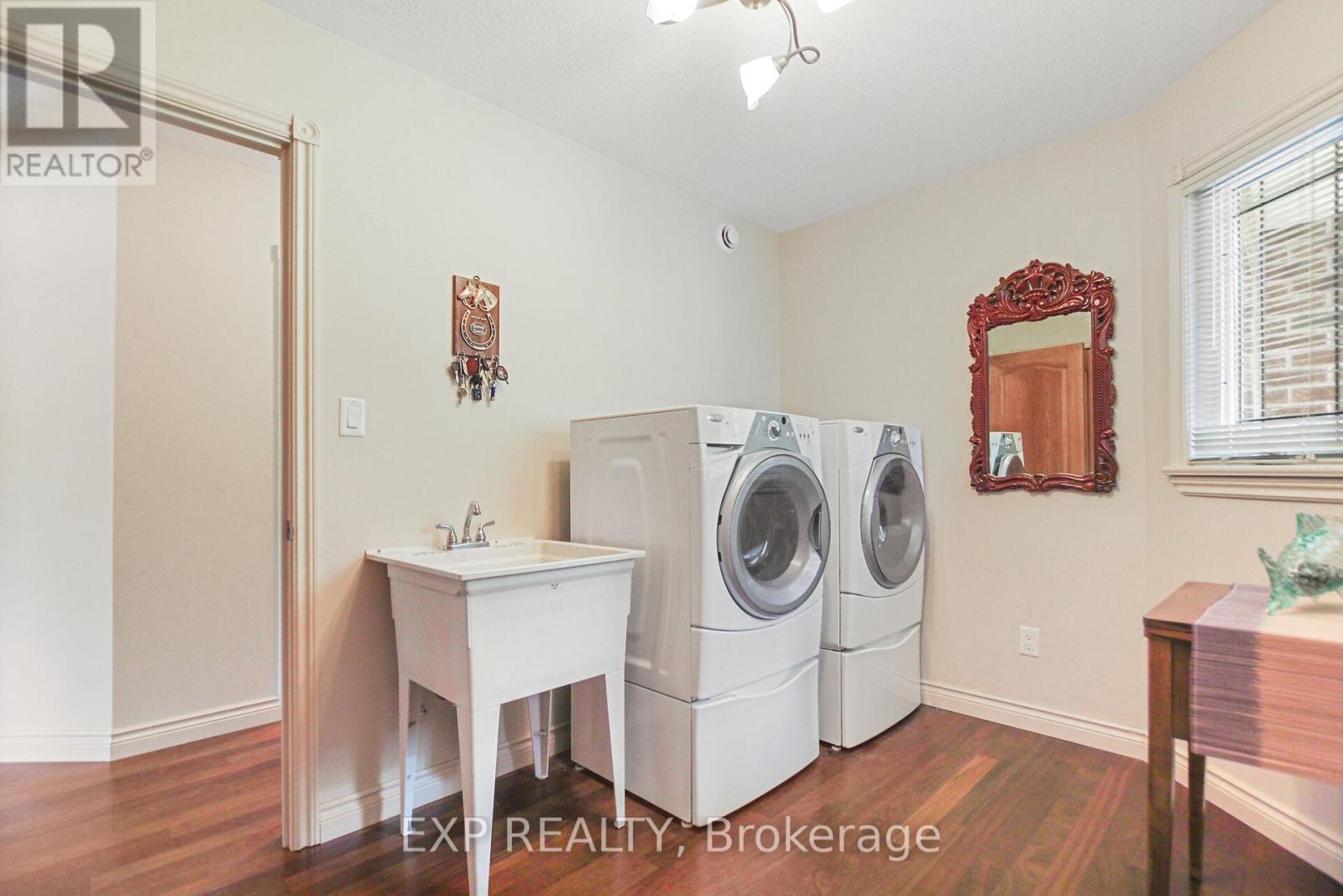 2186 CLYDE LAKE ROAD - 21