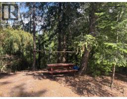 7520 Broadwater Road, Castlegar, BC V1N4V8 Photo 7
