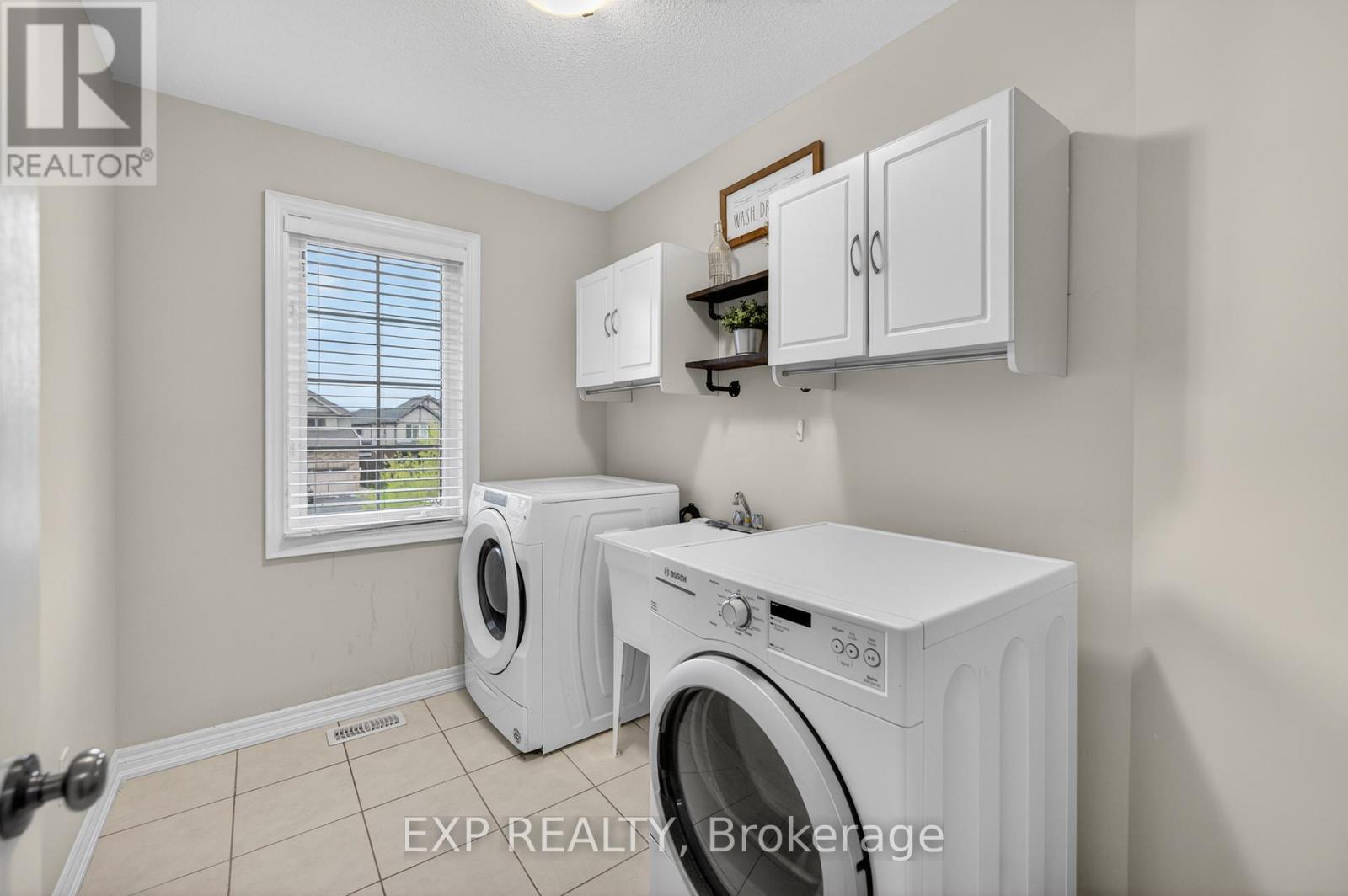5783 JAKE CRESCENT - 26