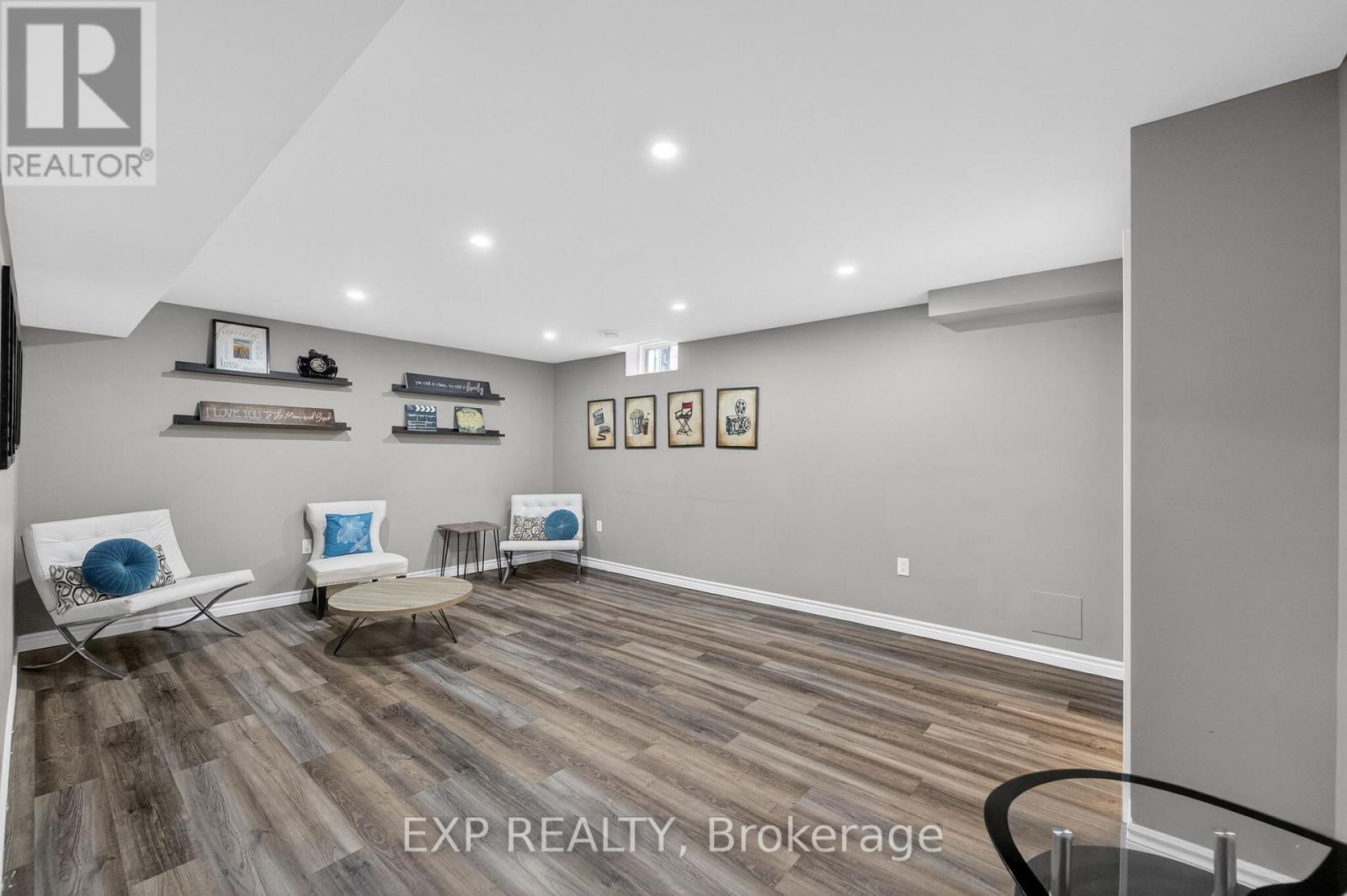 5783 JAKE CRESCENT - 39