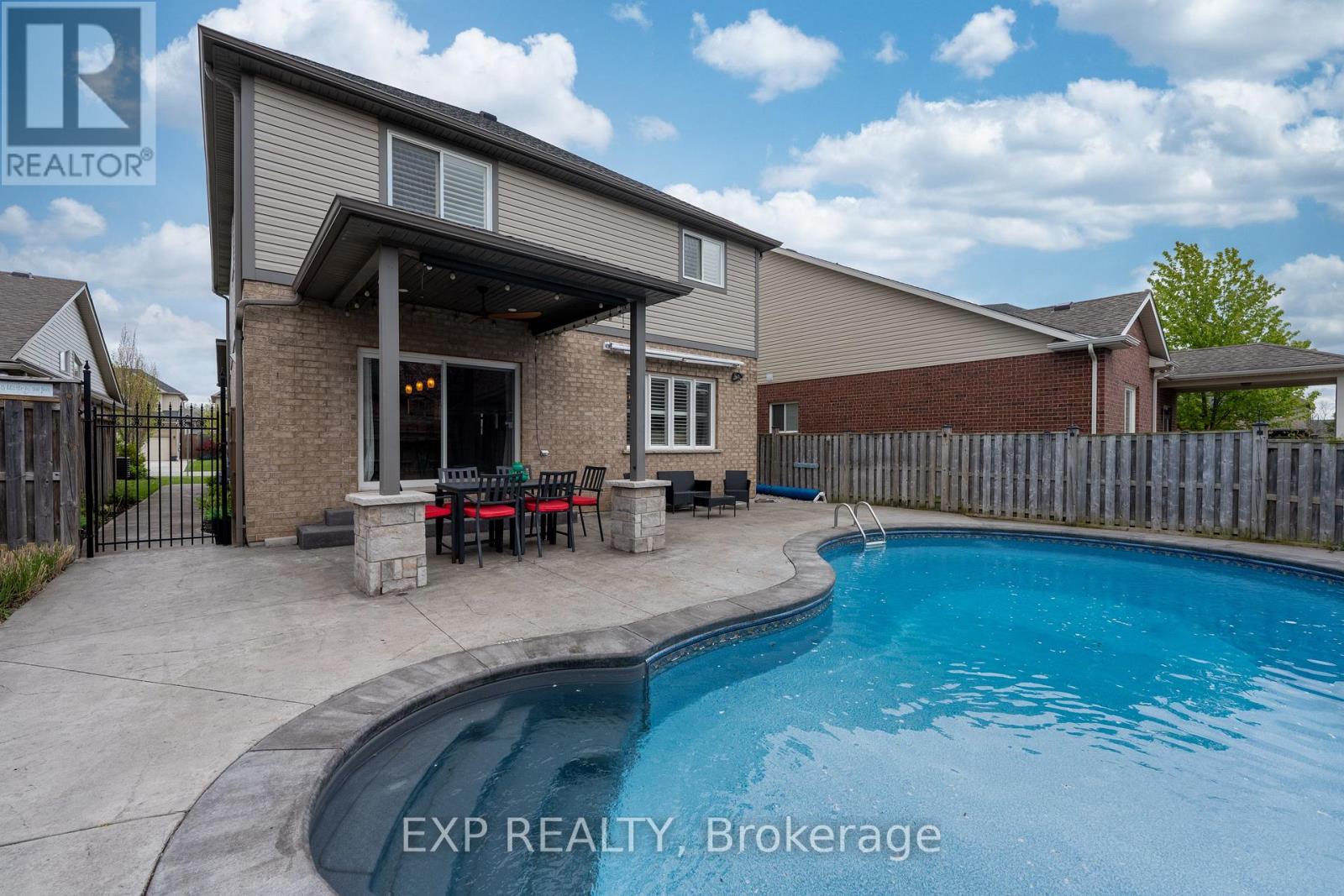 5783 JAKE CRESCENT - 43