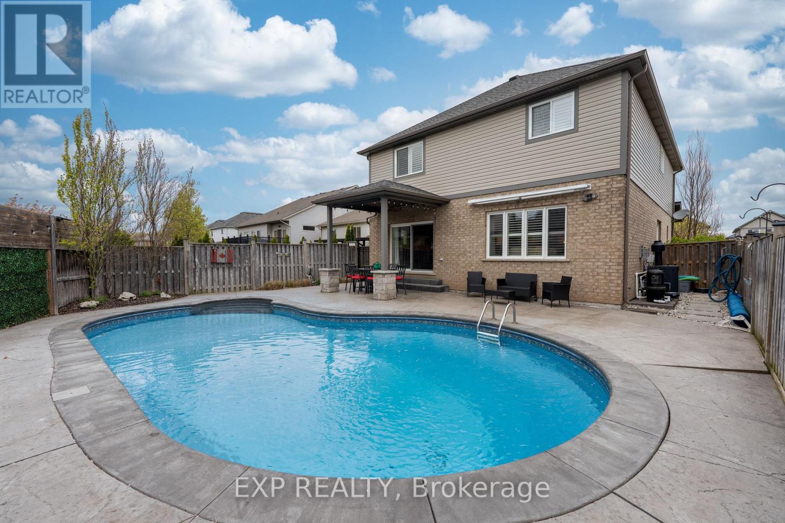 5783 JAKE CRESCENT - 48
