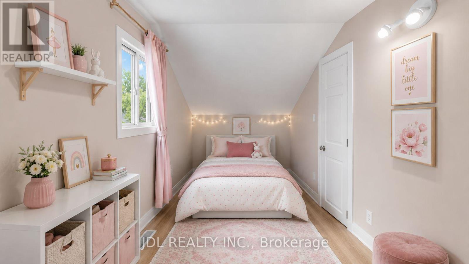 245 ROYAL ROAD - 16