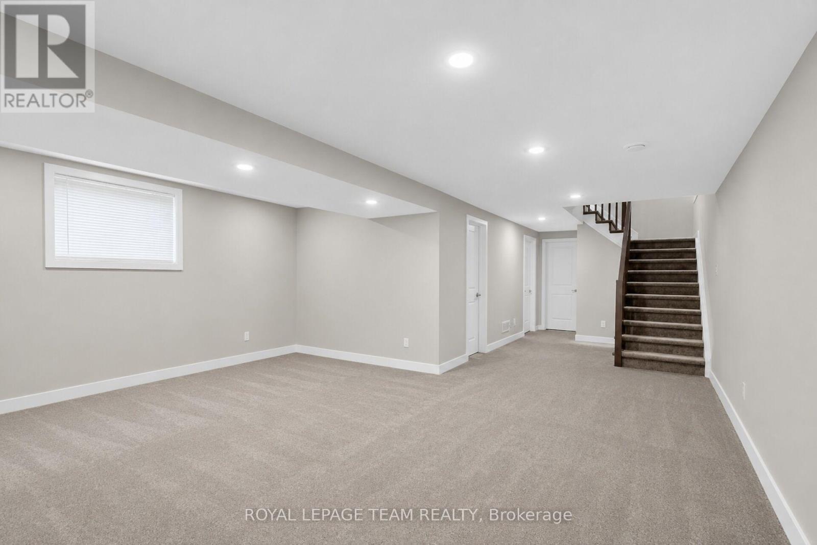 50 THUNDERBOLT STREET - 44