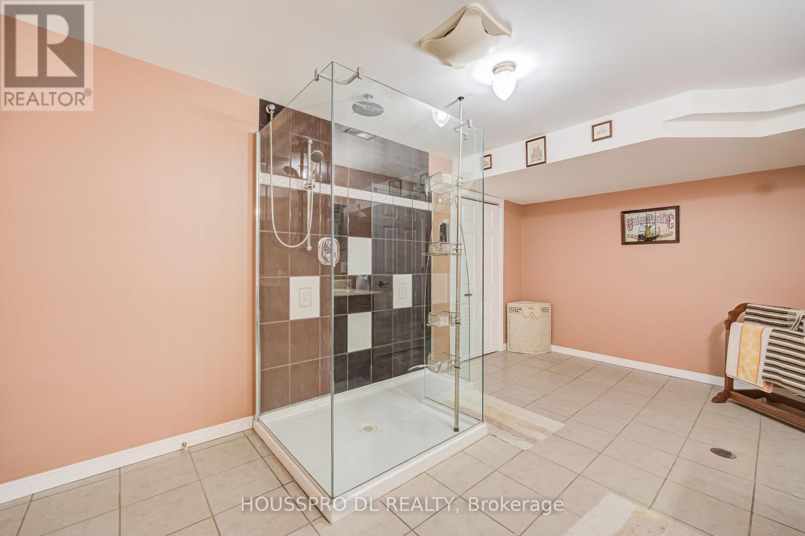 2683 LAKESHORE ROAD E - 37