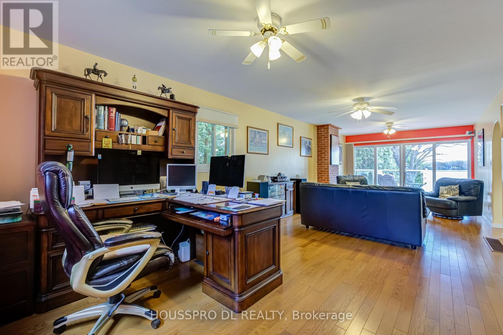 2683 LAKESHORE ROAD E - 22