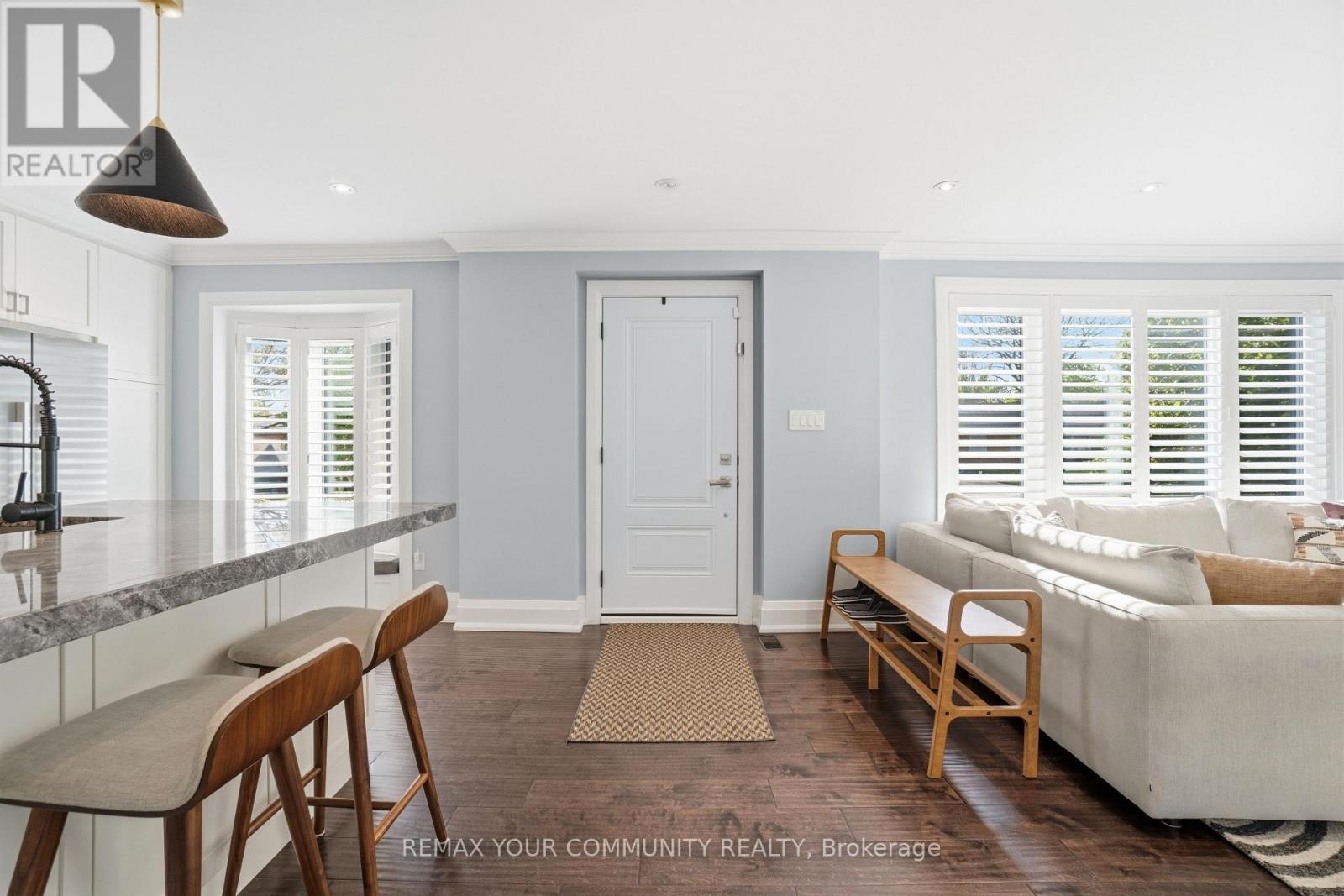 1445 ISLINGTON AVENUE - 4