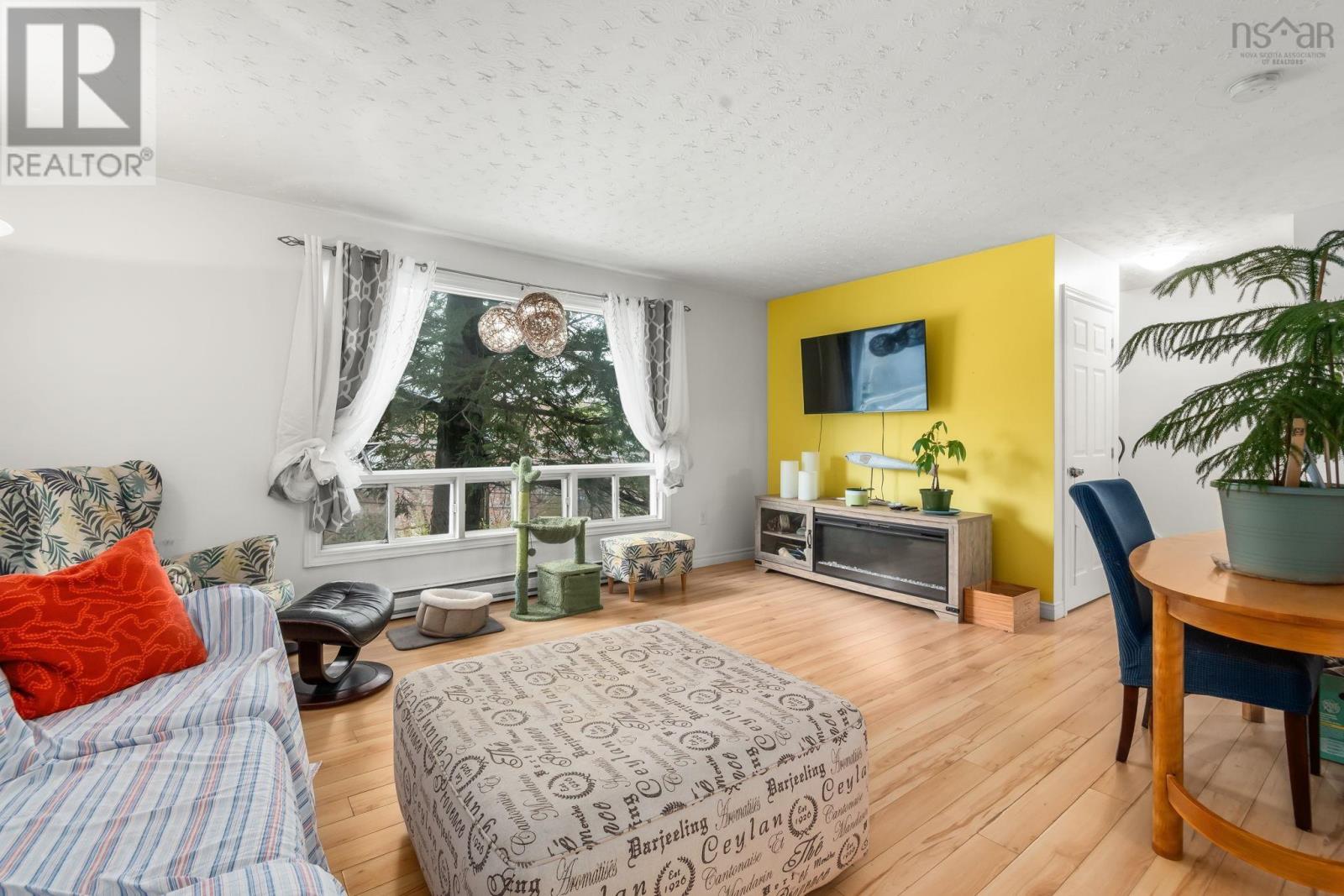 562 St. Margarets Bay Road - Image 3