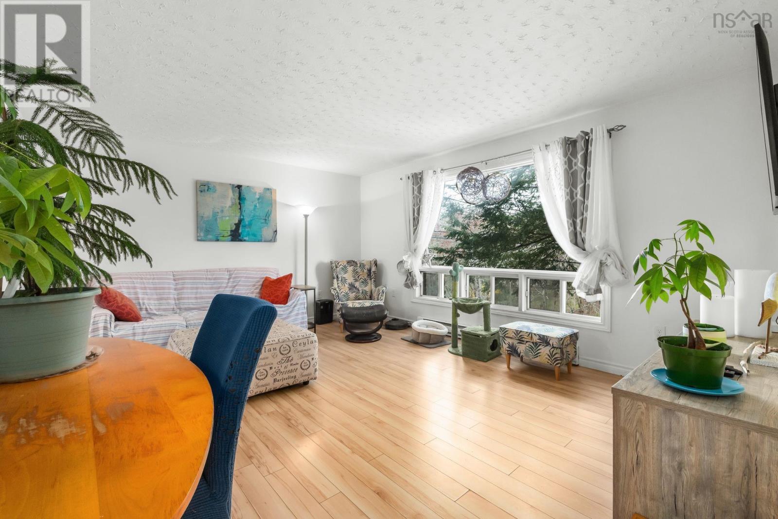 562 St. Margarets Bay Road - 5