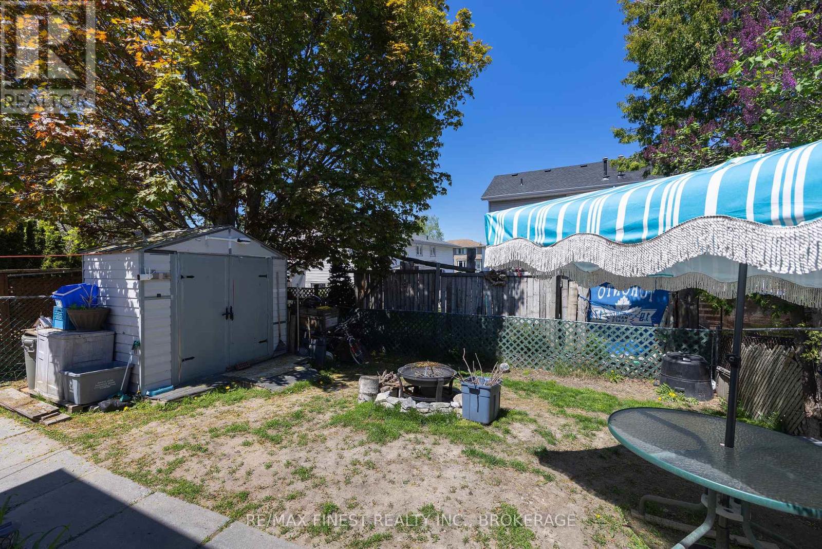 279 KINGSDALE AVENUE - 7