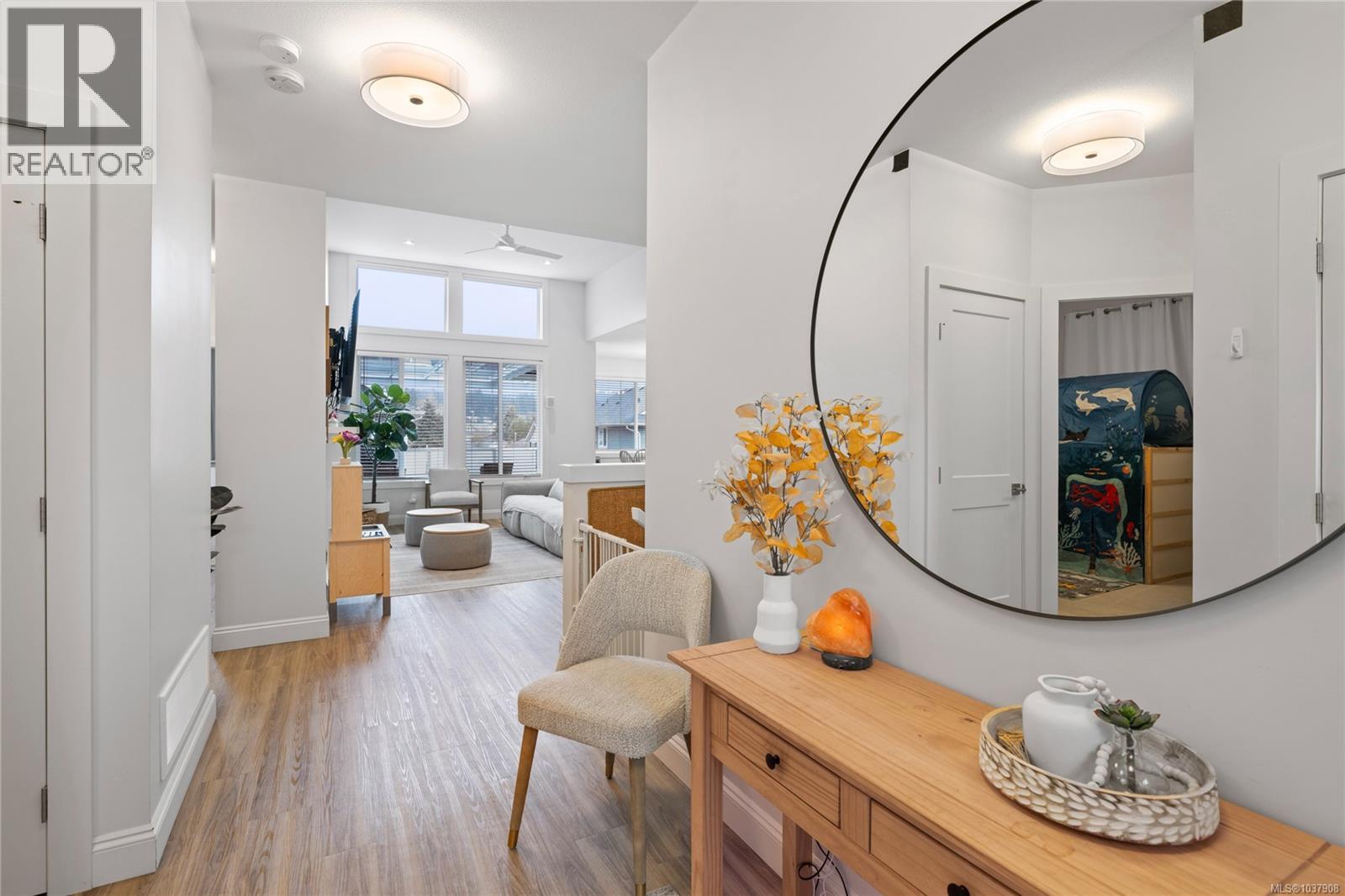 907 Park Ave - 16