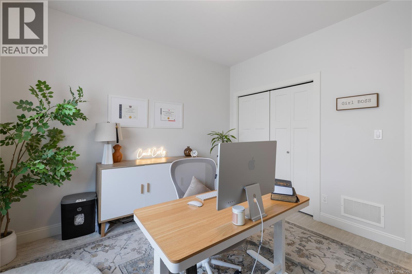 907 Park Ave - 18