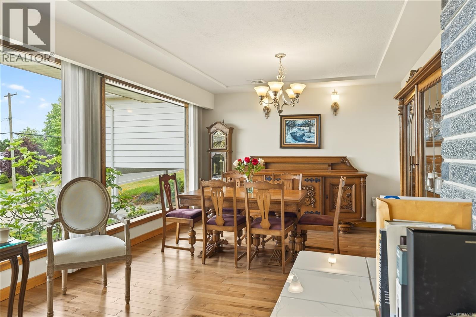 2505 Glenayr Dr - 16