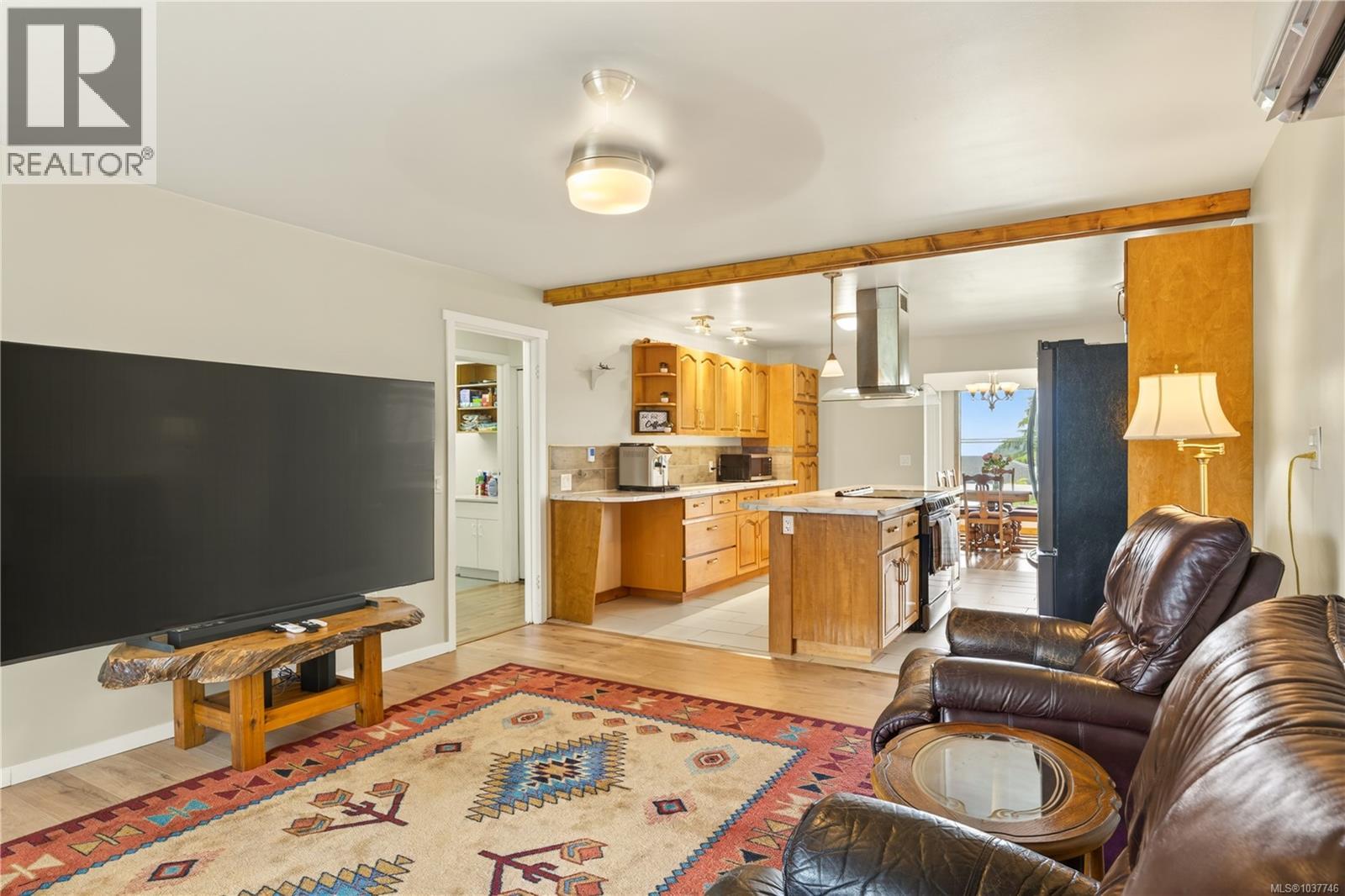 2505 Glenayr Dr, Nanaimo